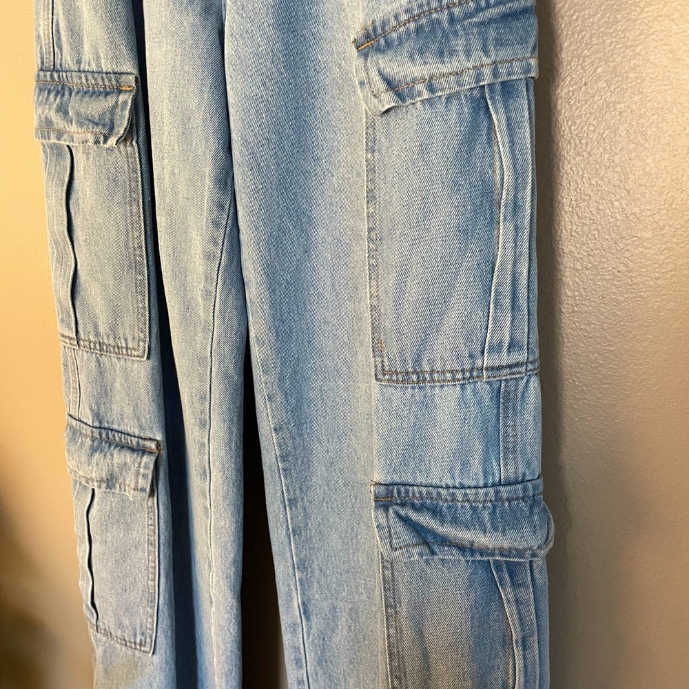 Jeans 👖 - Picture 2 of 5